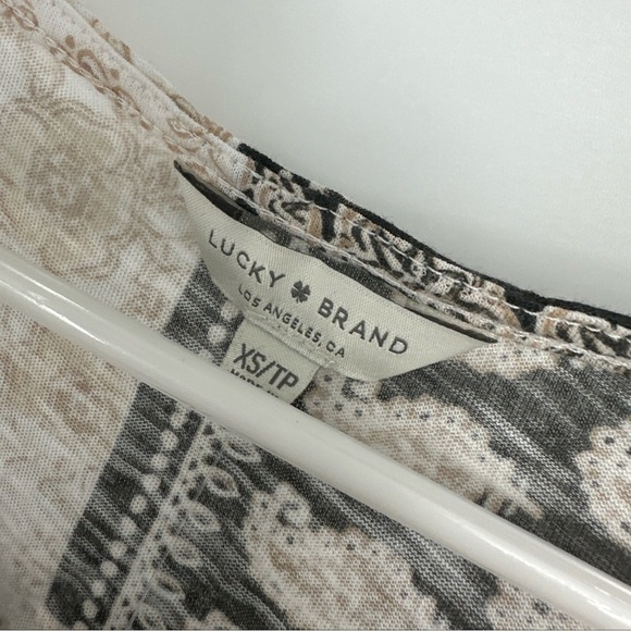 Lucky Brand Top Paisley Patchwork Cap Sleeve V-Neck Blouse NWT Size XS - Picture 3 of 6